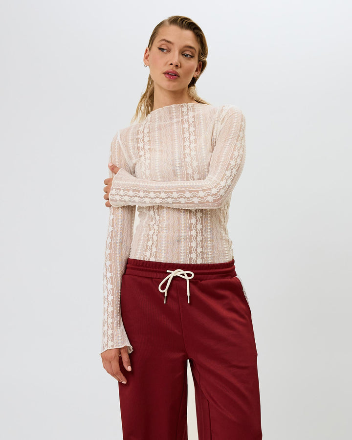 Zahara Lace Longsleeve Off White Zahara Lace Longsleeve Off White