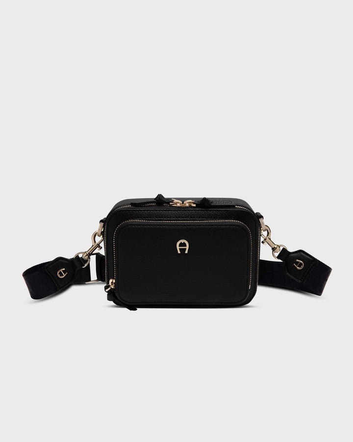 Zita S Black