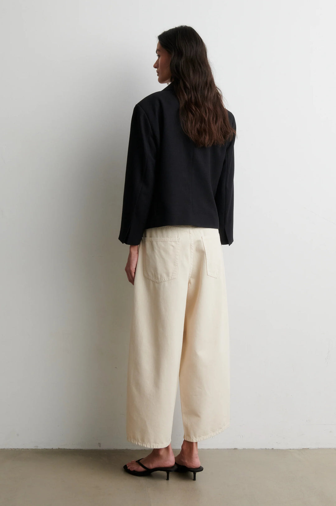Sella Short Blazer Black