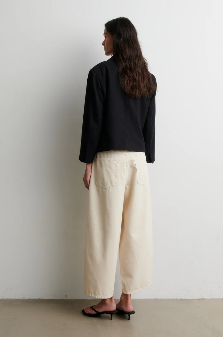 Sella Short Blazer Black