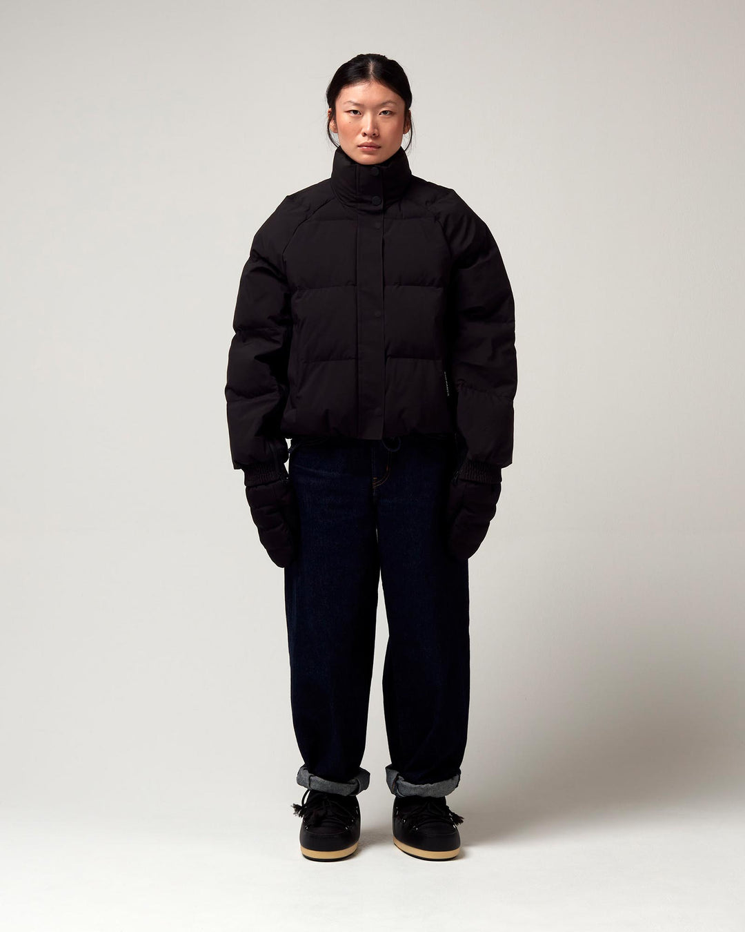 Agasga Deep Black