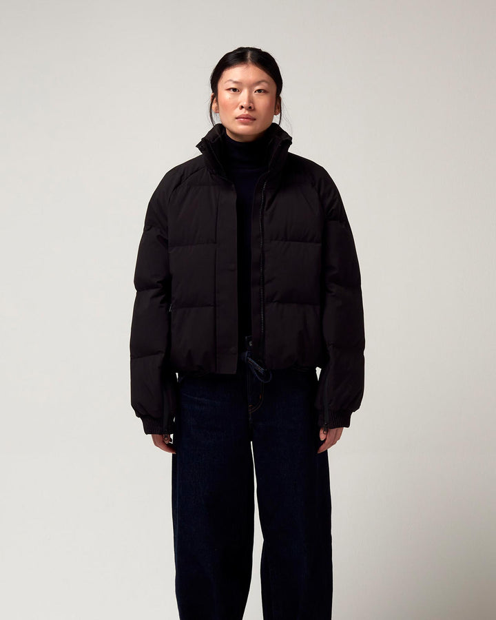 Agasga Deep Black