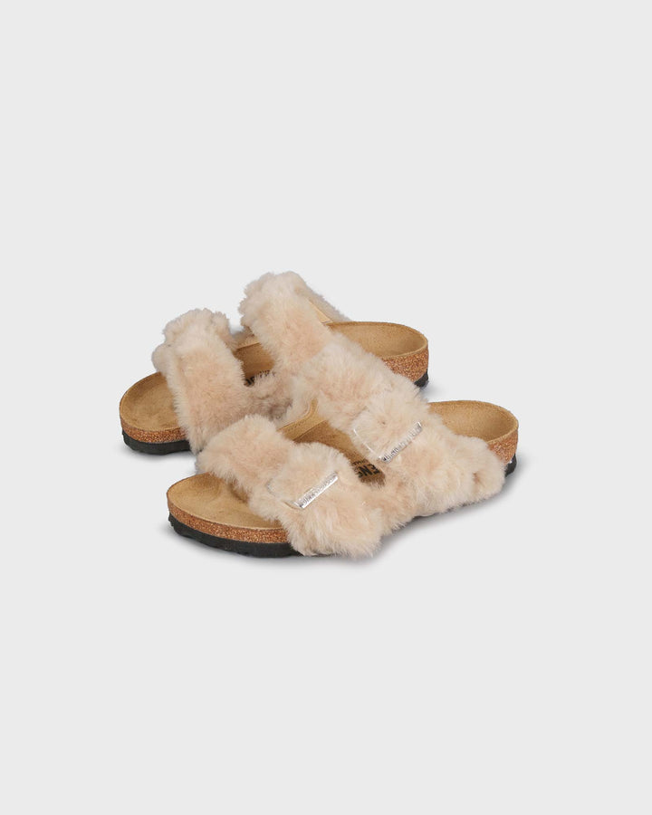 Arizona Shearling Rivet Fur Sandcastle