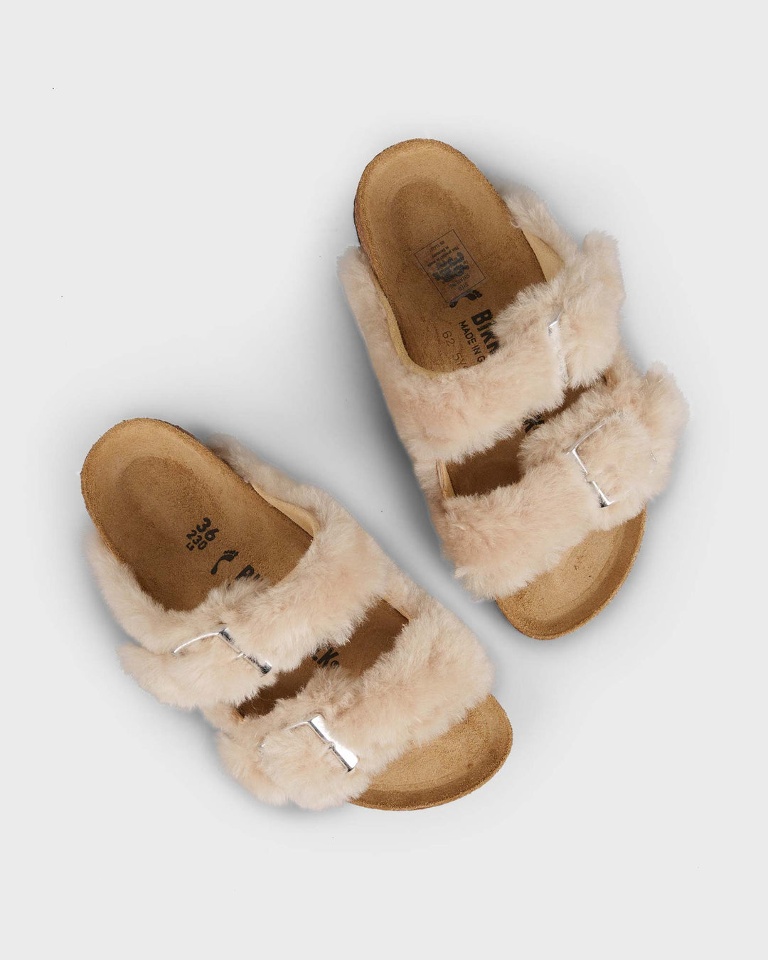 Arizona Shearling Rivet Fur Sandcastle