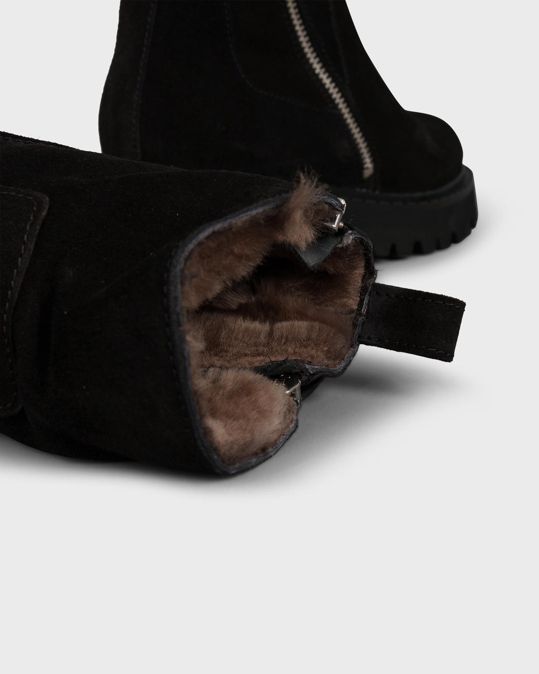 Boots Camoscio Fur Black
