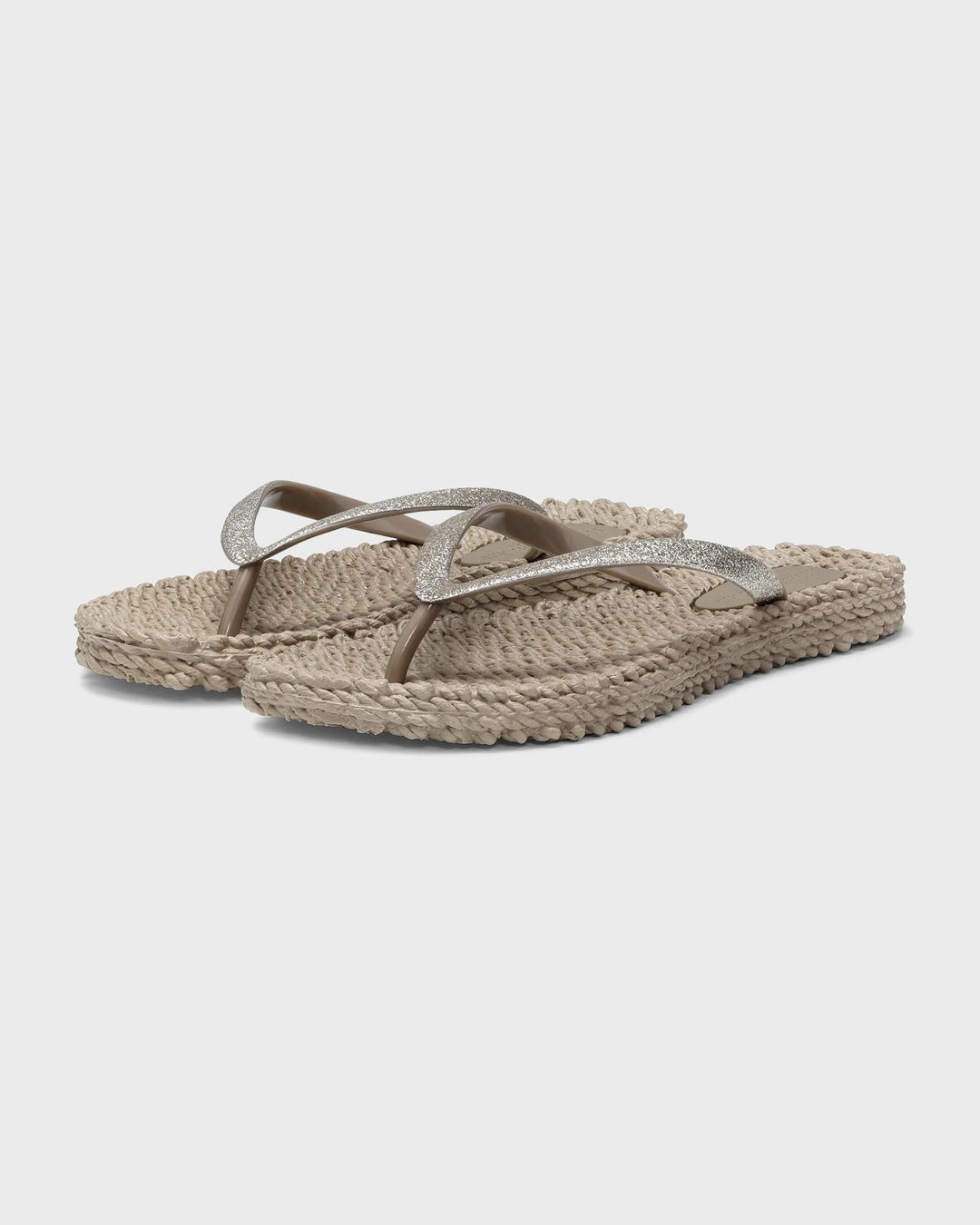 Flip Flop With Glitter Atmosphere