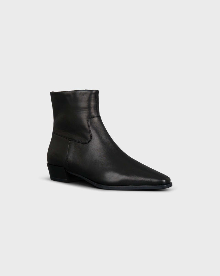 CPH293 Leather Black