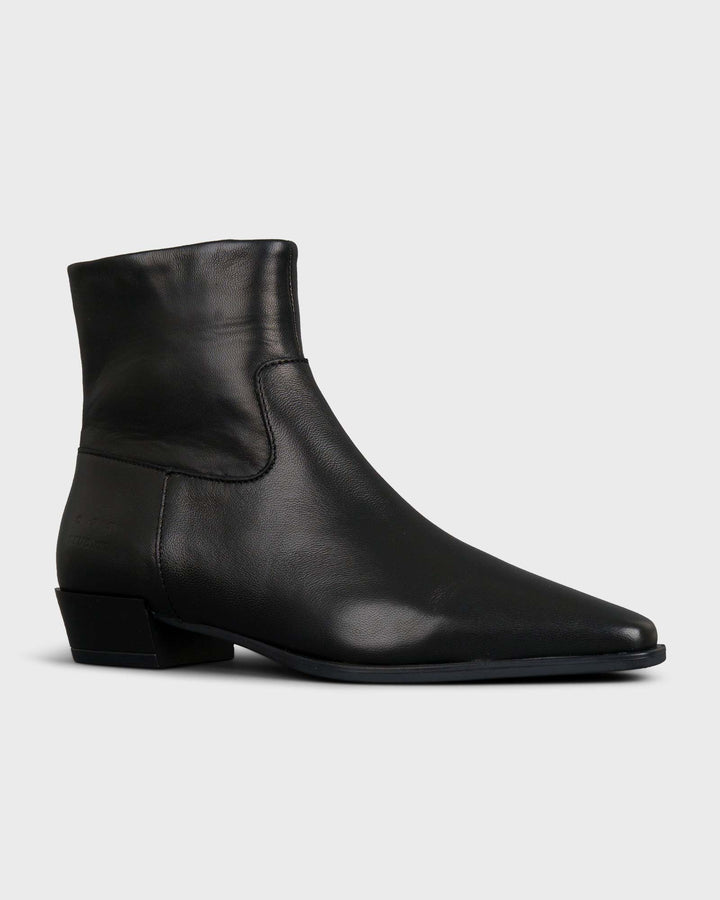 CPH293 Leather Black