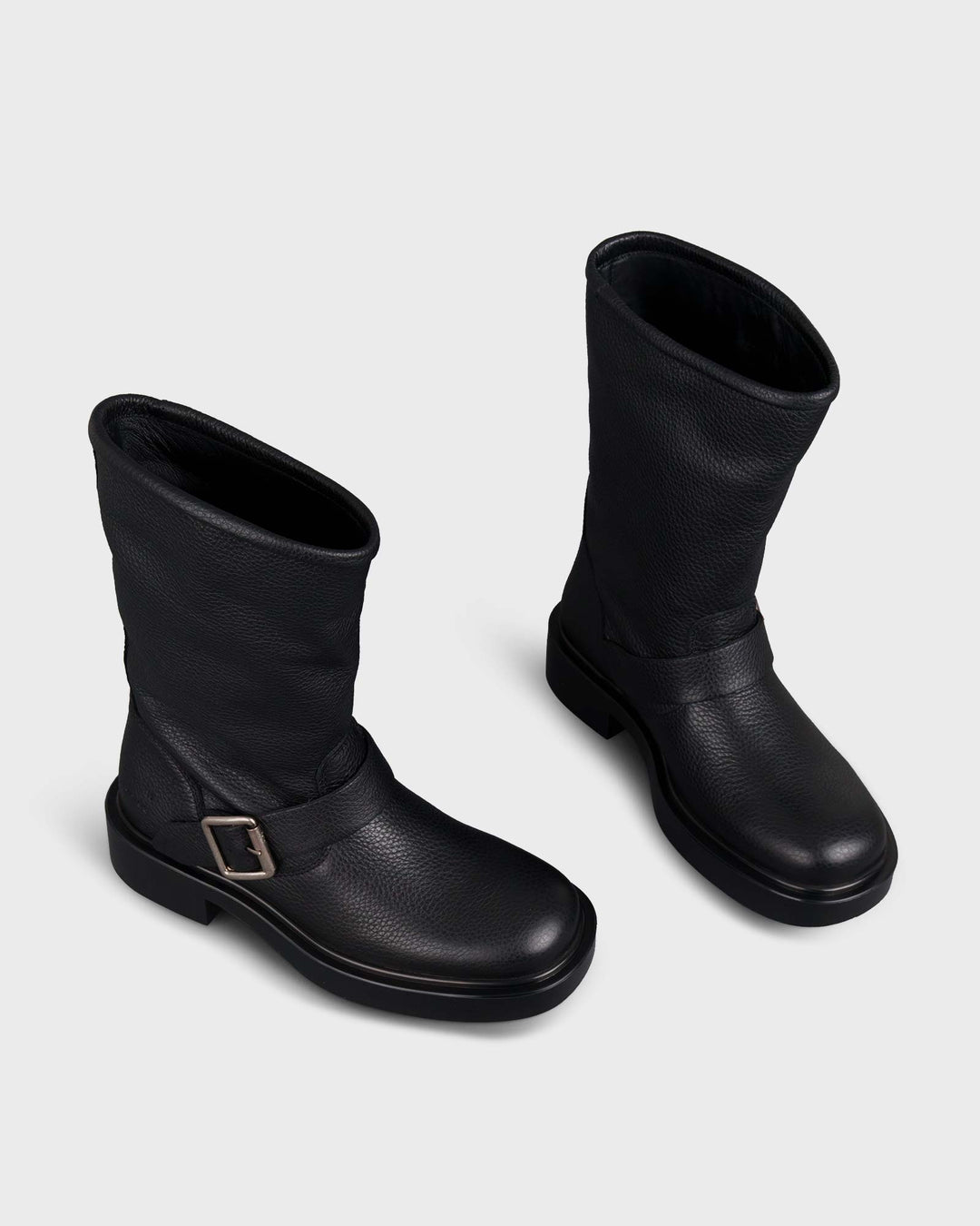 CPH442 Leather Black