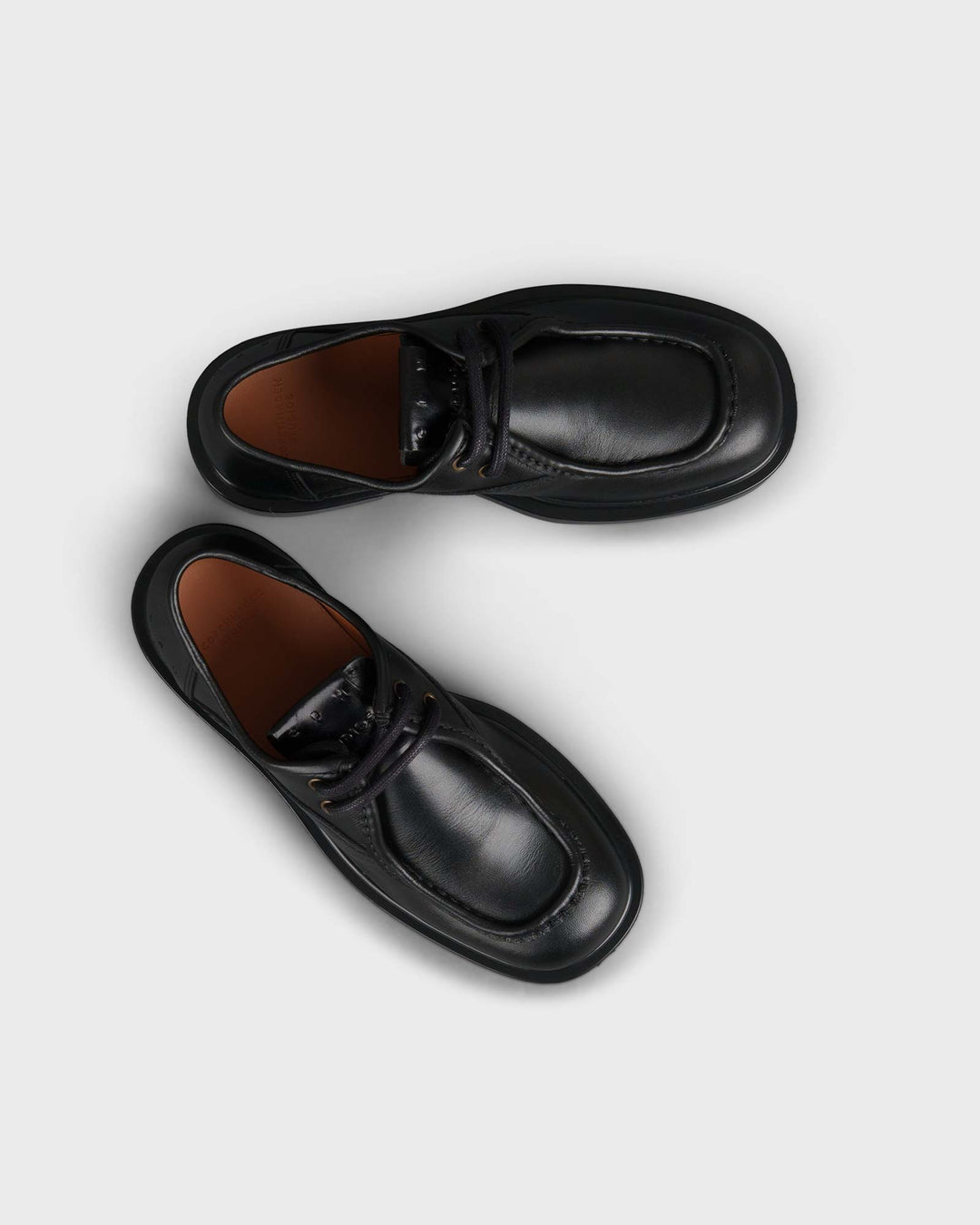 CPH446 Leather Black