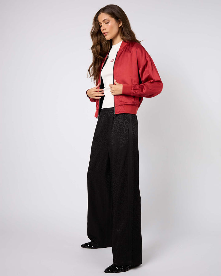 Elin Reversable Bomber Jacket
Leo Black/ Maroon