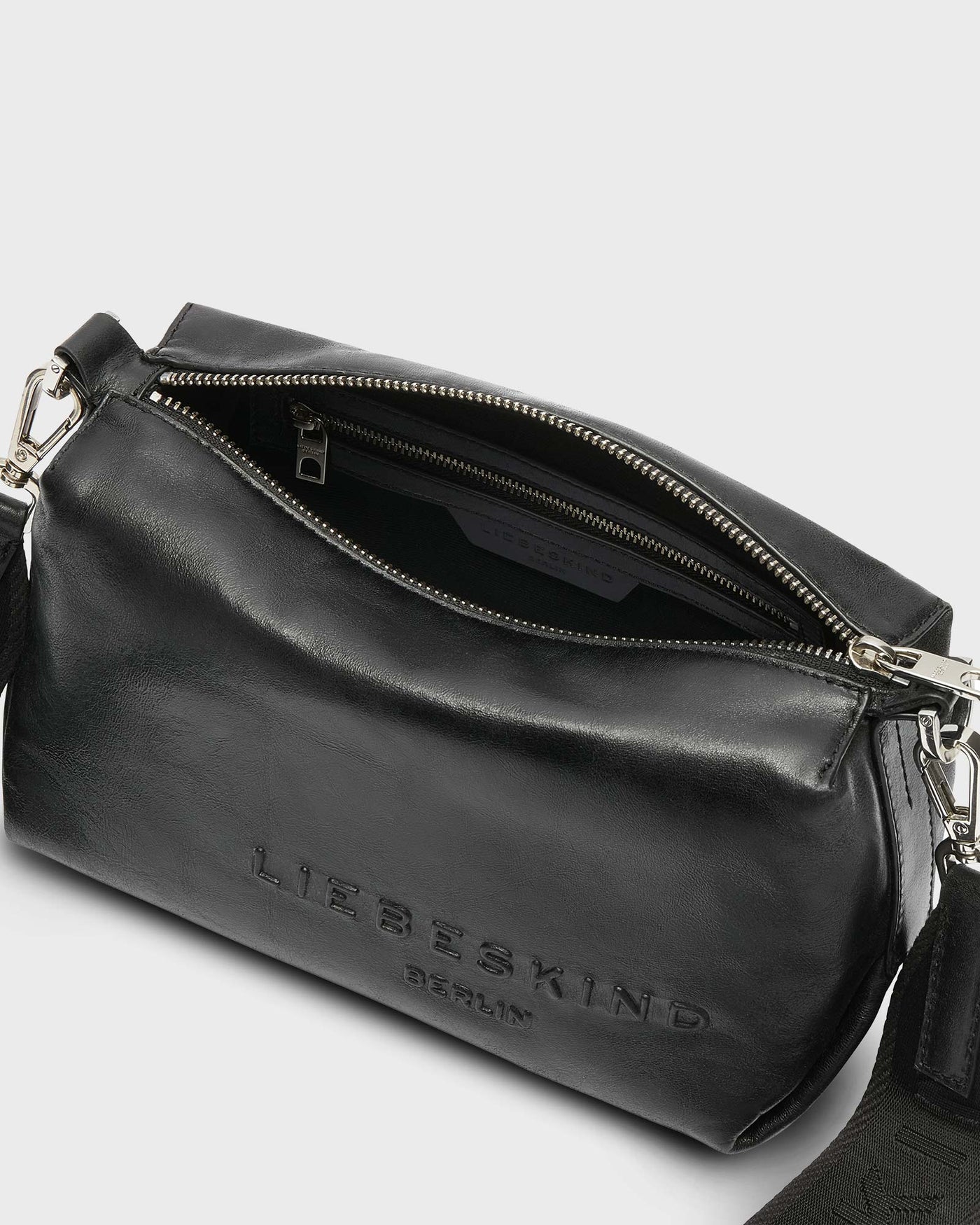 Liebeskind Berlin Tasche Elvira Camera Bag S Black myMEID