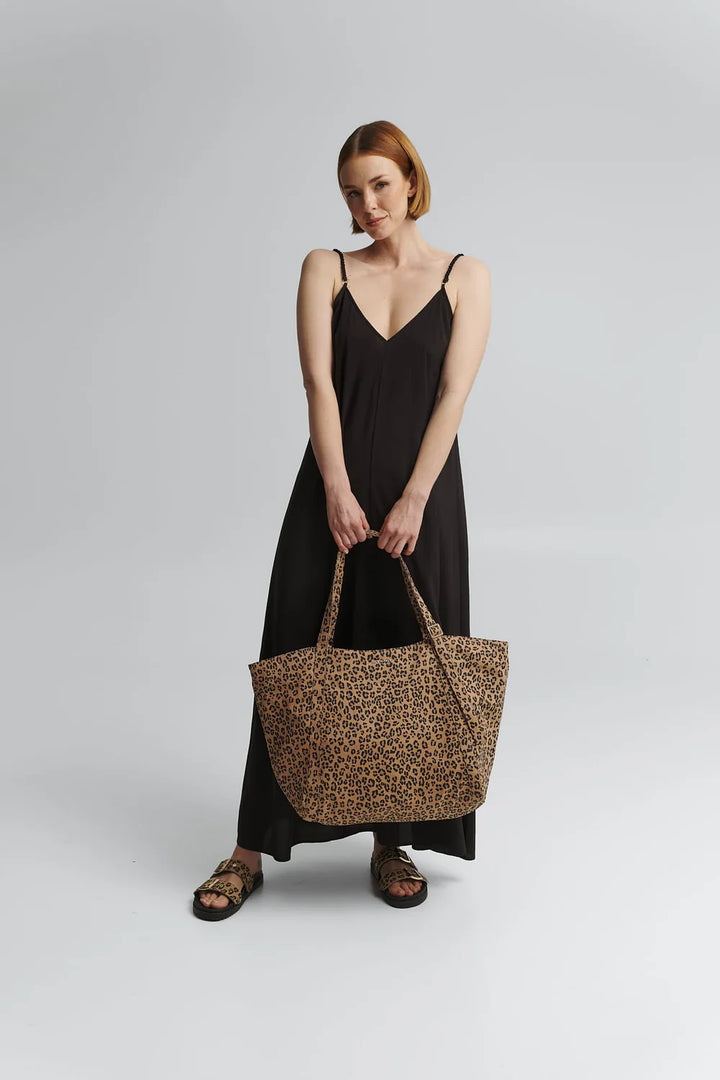 Pretty Wonder Canvas L Leo