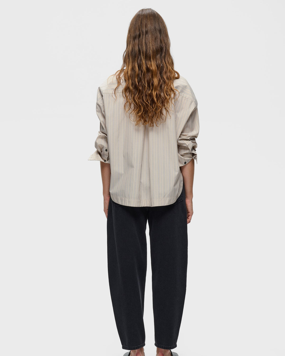 InWear Bluse Haleniw Short Shirt Dobby Stip Hummus – Bild 3