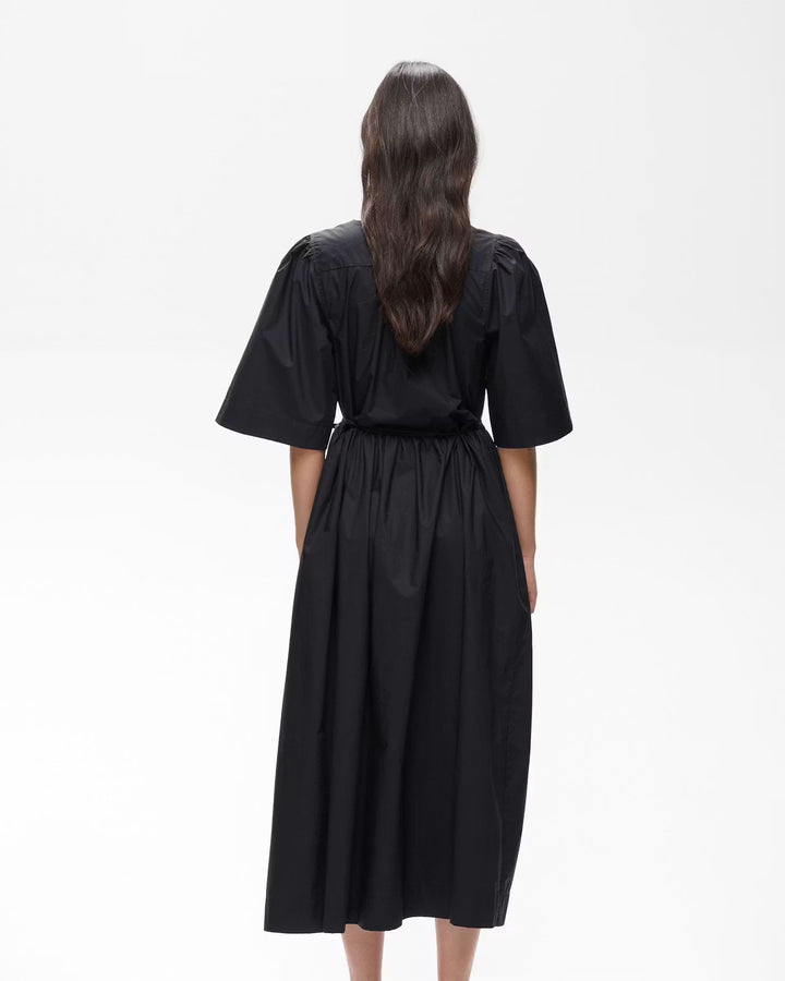 Hazeiw Wrap Dress Black