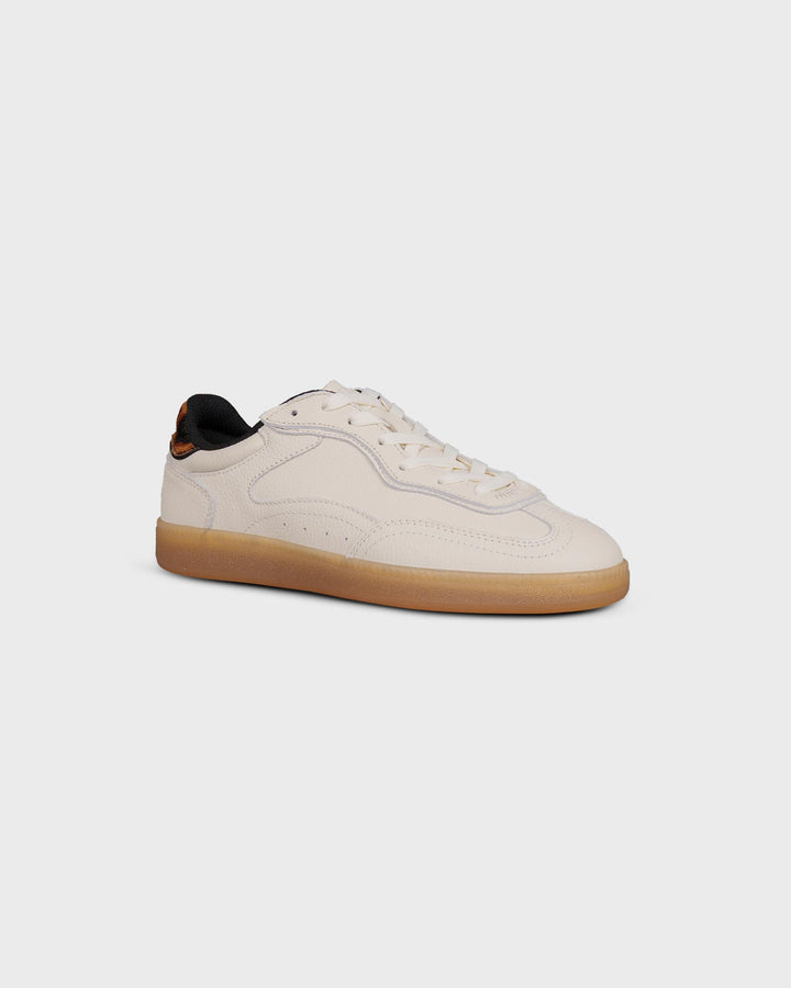 Alley Off White