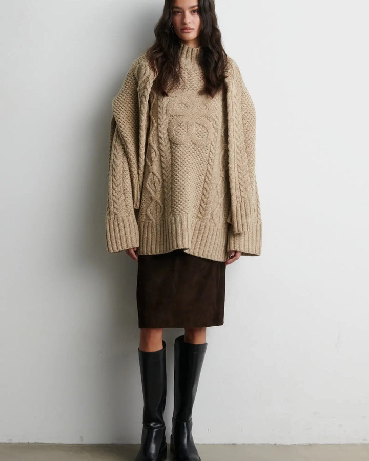 Second Female Pullover Janne Knit T-Neck Camel Melange – Bild 3