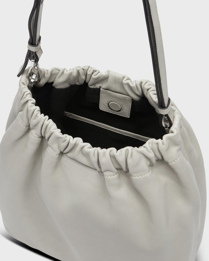 Ruffle Hobo M Milk