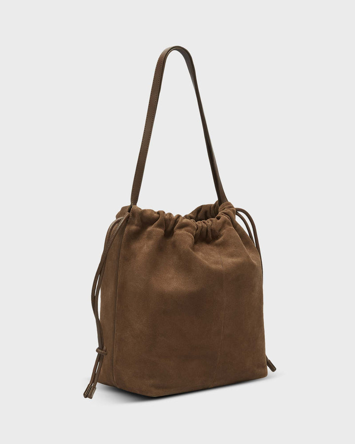 Lya Hobo M Safari
