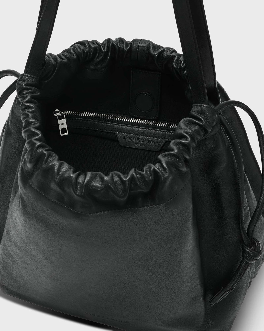 Lya Hobo M Black