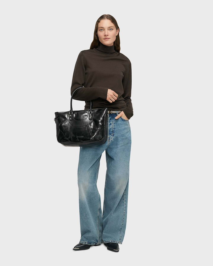 Esther Satchel M Black