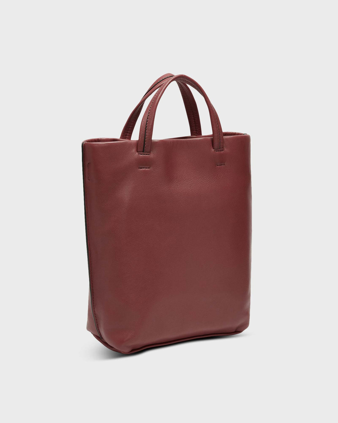 Hera Tote M Berry