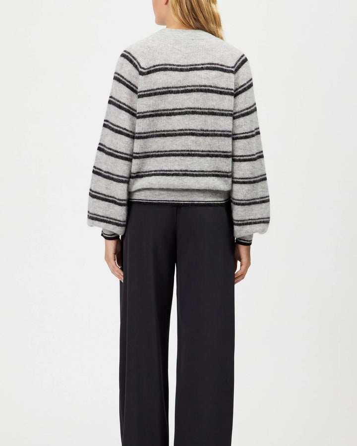 Larelya Grey Black