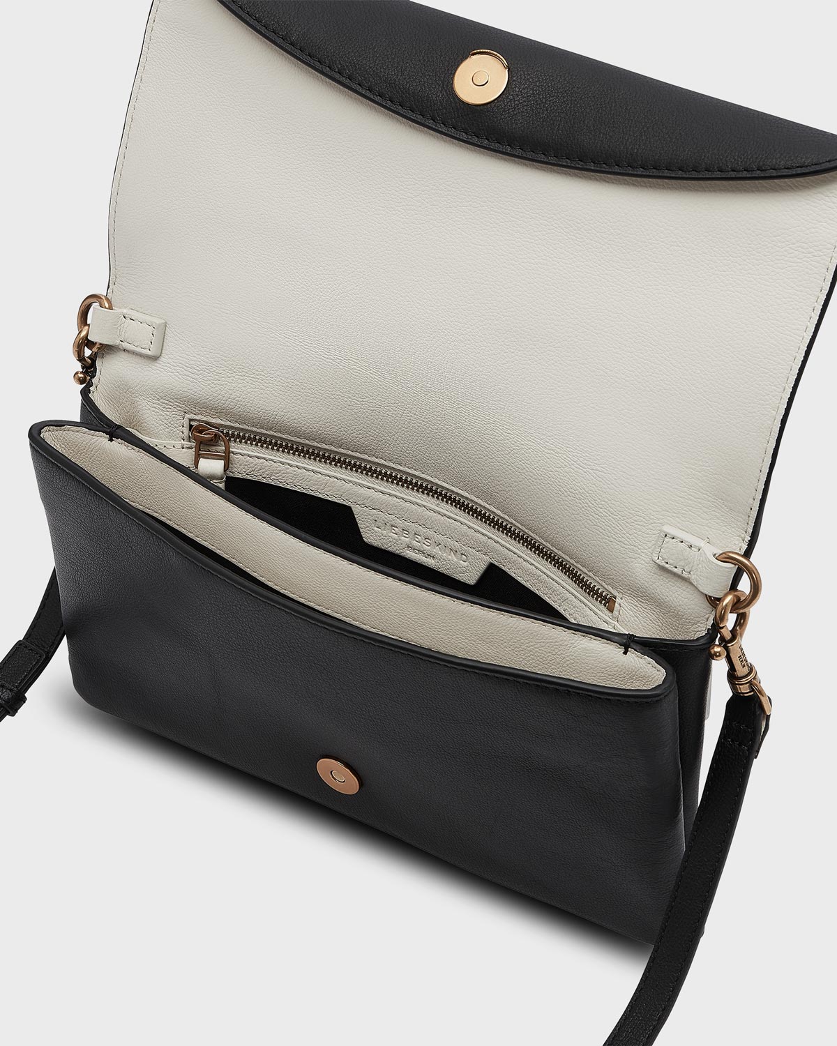Liebeskind Berlin Umhängetasche Elouise Crossbody S Black myMEID
