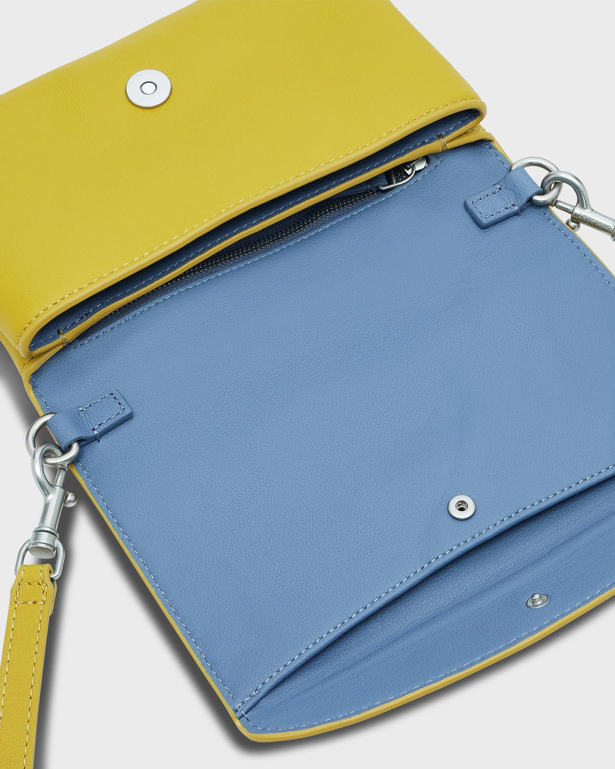 Liebeskind Berlin Umhängetasche Elouise Crossbody XS Hightech myMEID