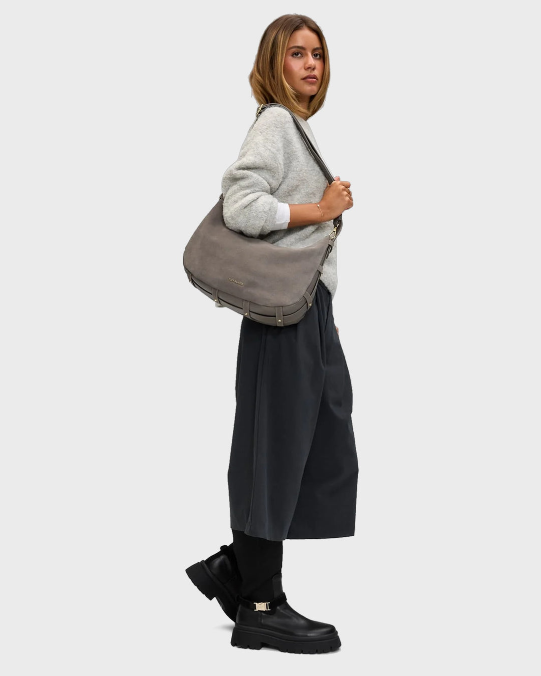 HEY MARLY Handtasche Lifetime Sister Suede M Grey – Bild 5