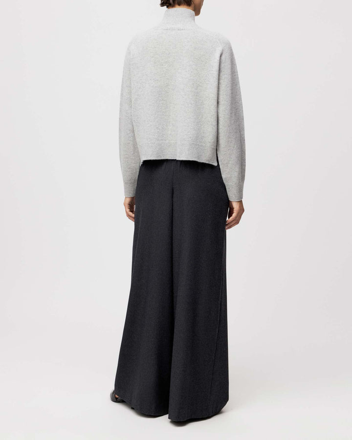 Lyzima Grey