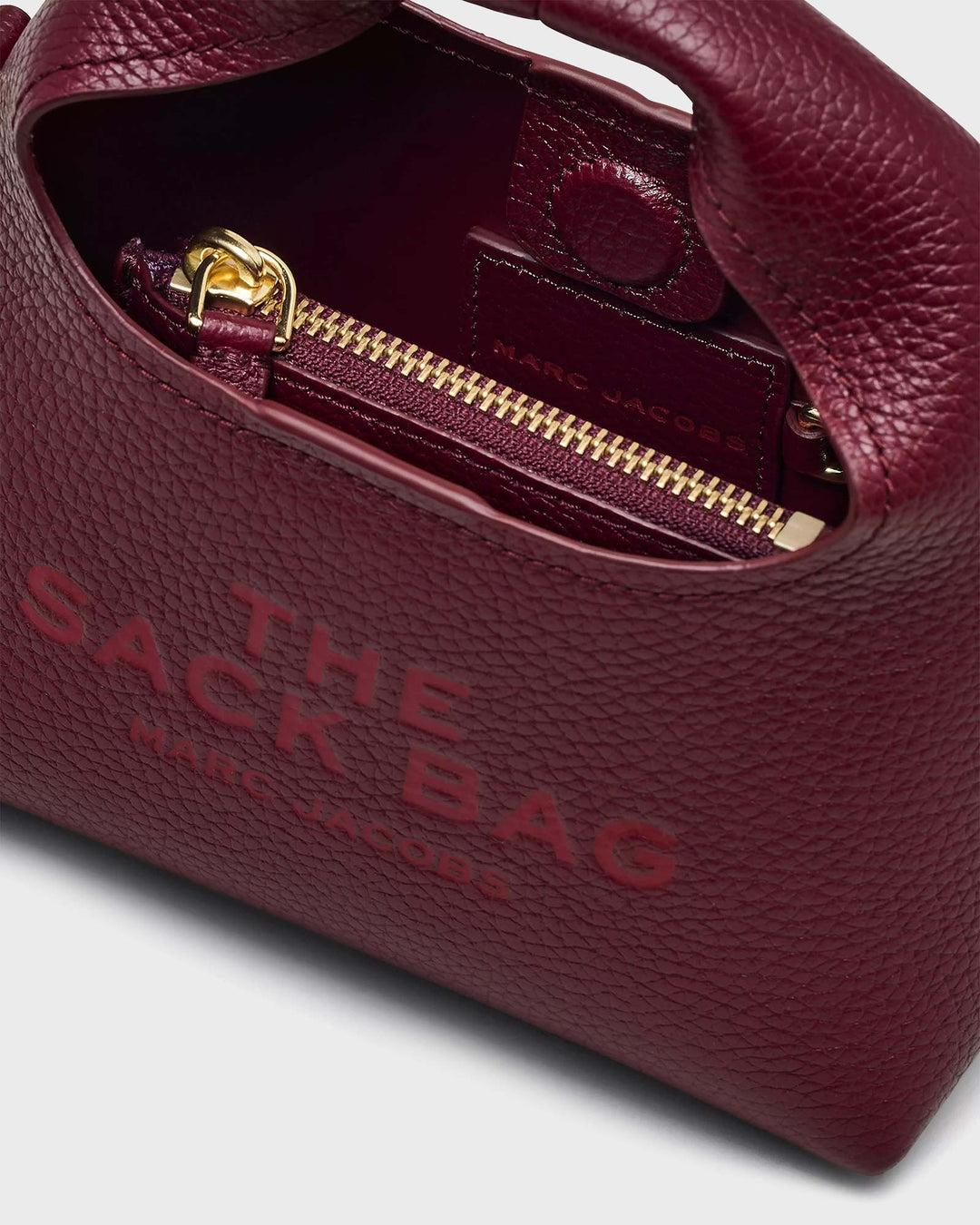 The Micro Crossbody Sack Cherry