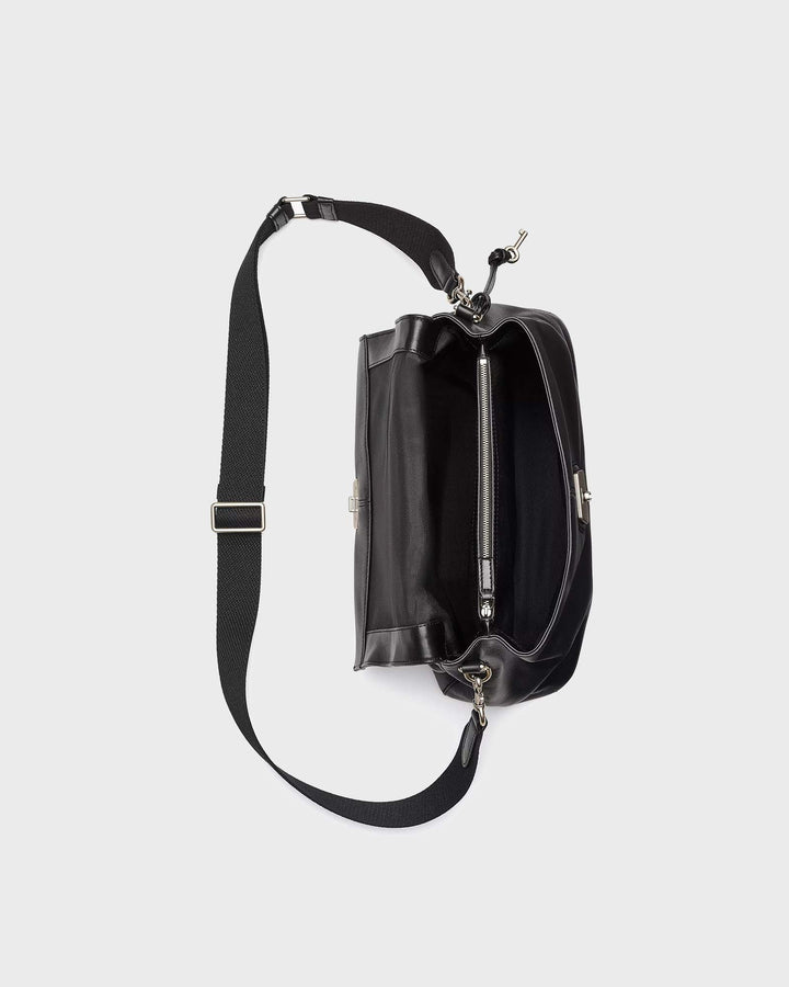 The Chinch Leather Messenger Black