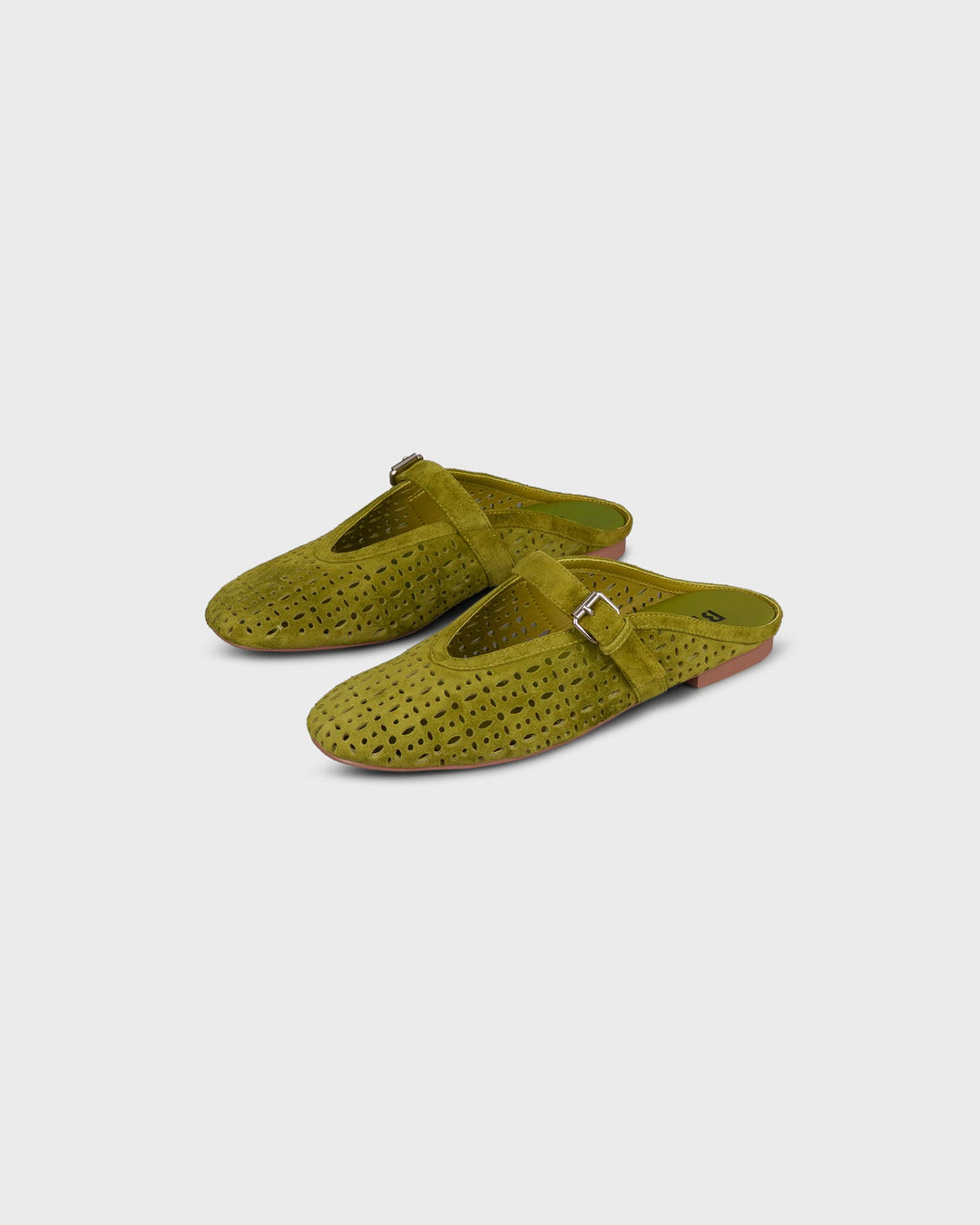Maia Flats Oliva
