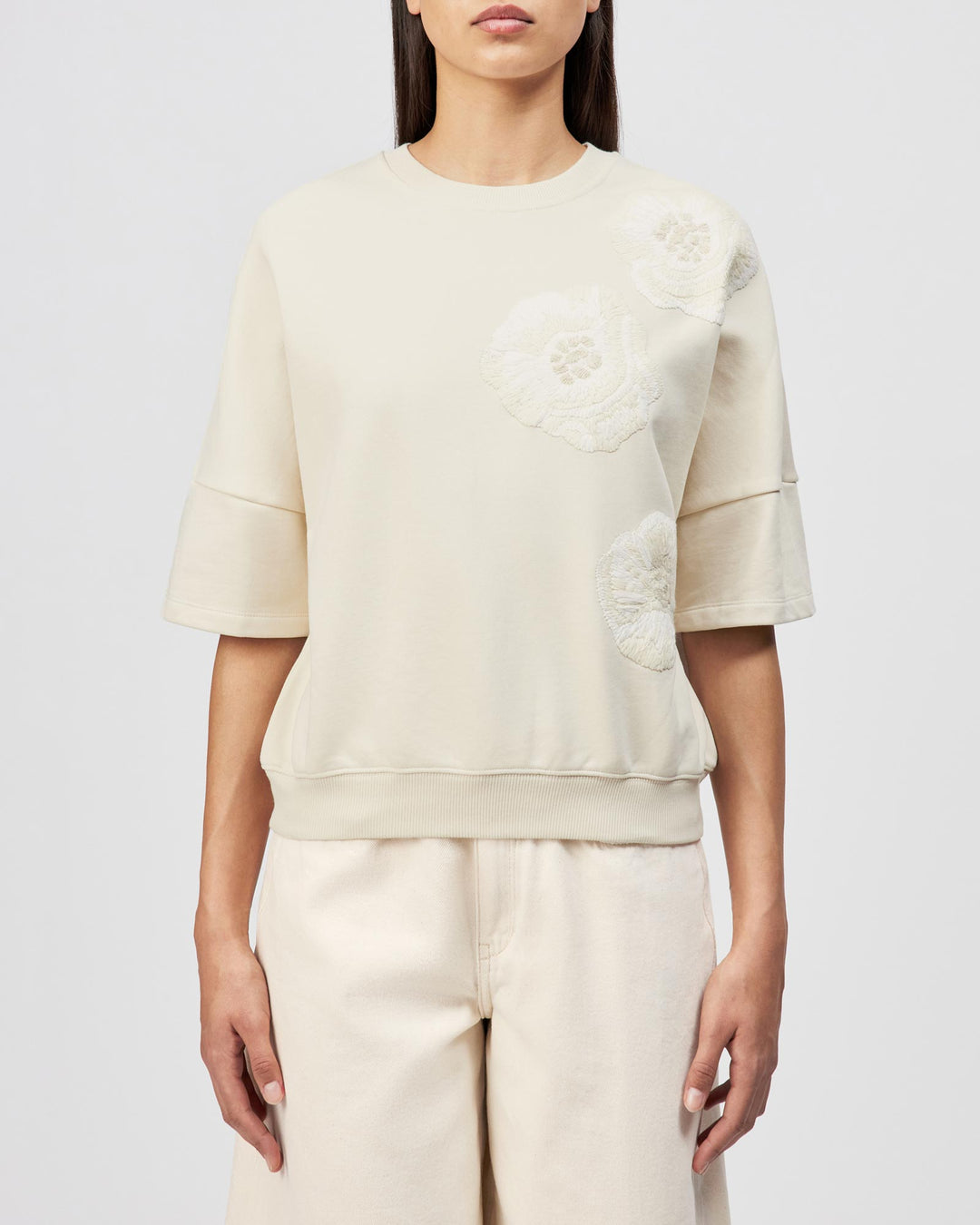 Minduli_P1 Off White