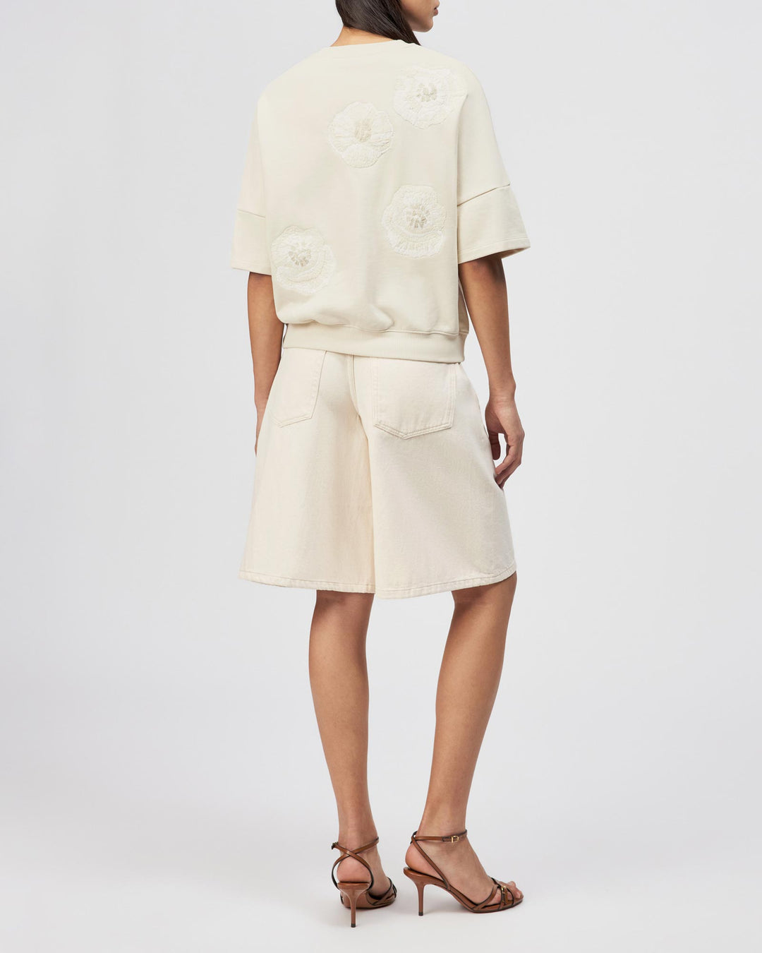 Minduli_P1 Off White