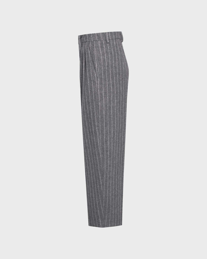Noa Crop Flannel Chalk Stripe Grey Graphical