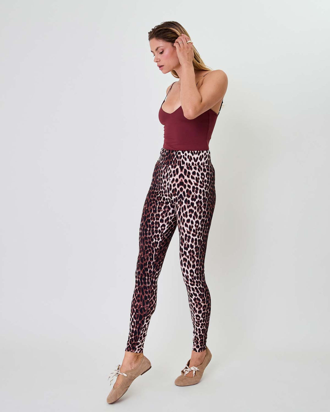 Rita Leggins Leo Cherrywood