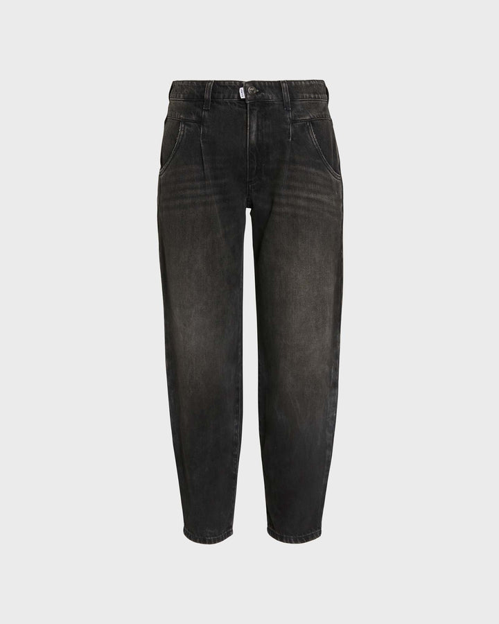 05_The O Shape Black 05