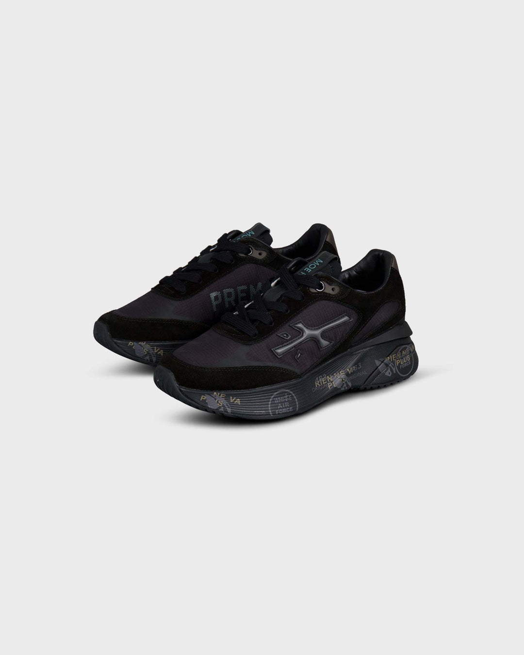 Moerund Black