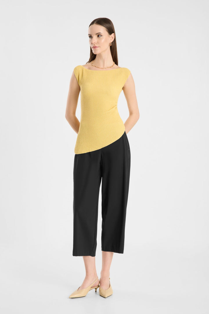 Enni 6/8 Black