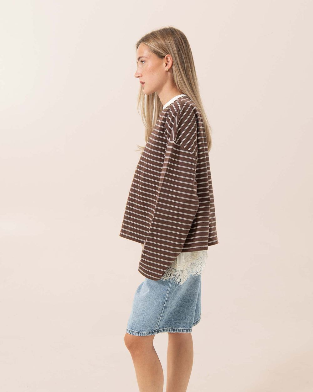 OH APRIL Longsleeve Regular Longsleeve Dark Brown Stripe – Bild 2