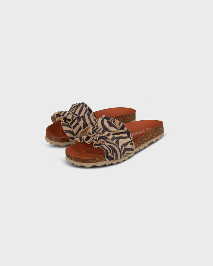 Rocio Serraje Volante Nat Zebra Camel