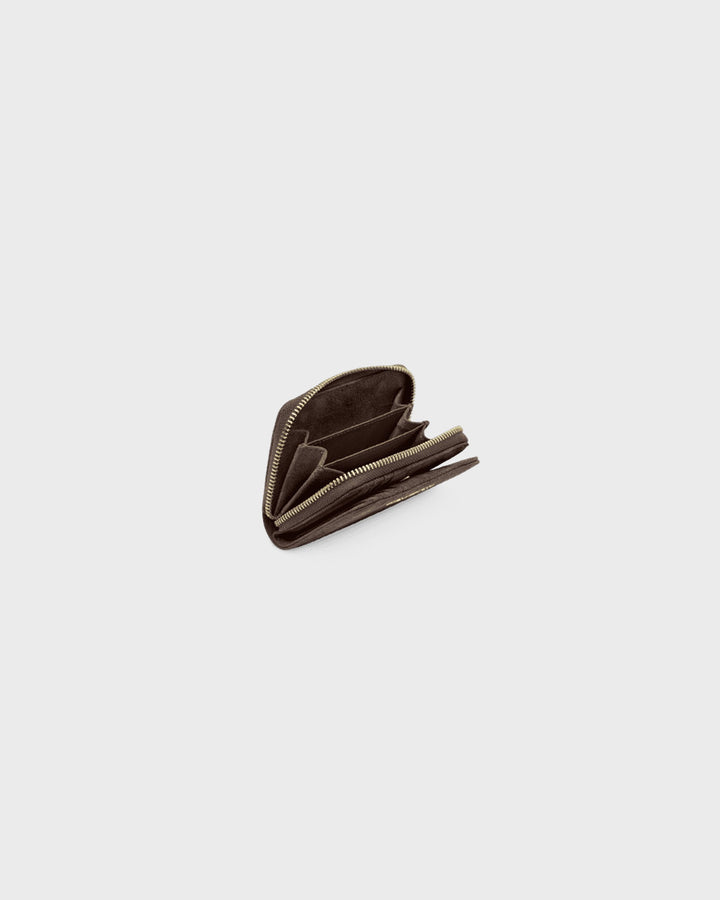 HEY MARLY Börse Sleek Petite Suede Coffee – Bild 3
