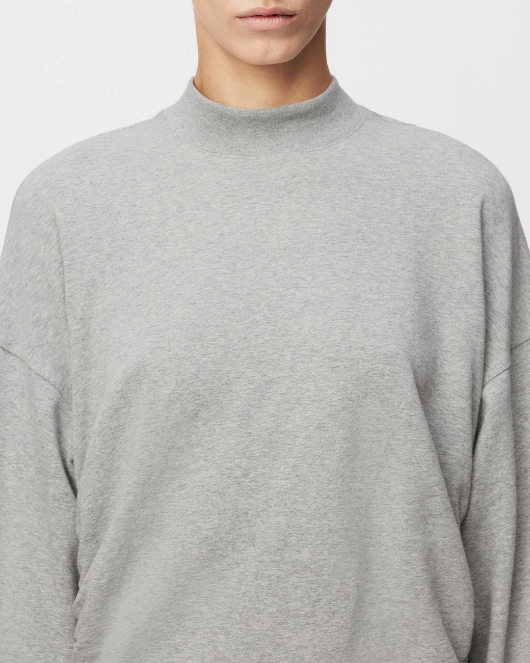 Syanah_P8 Grey