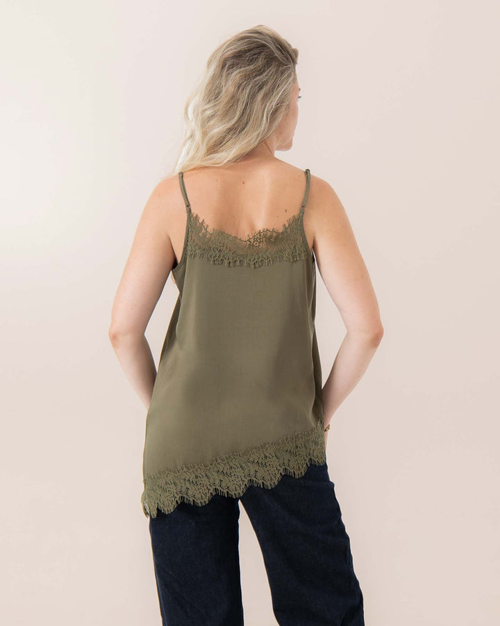 OH APRIL Top Tami Satin Top Olive – Bild 3