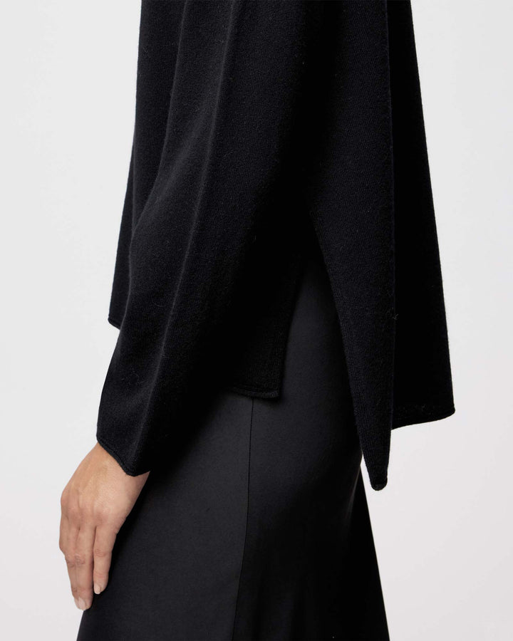 Timothea_2 Black