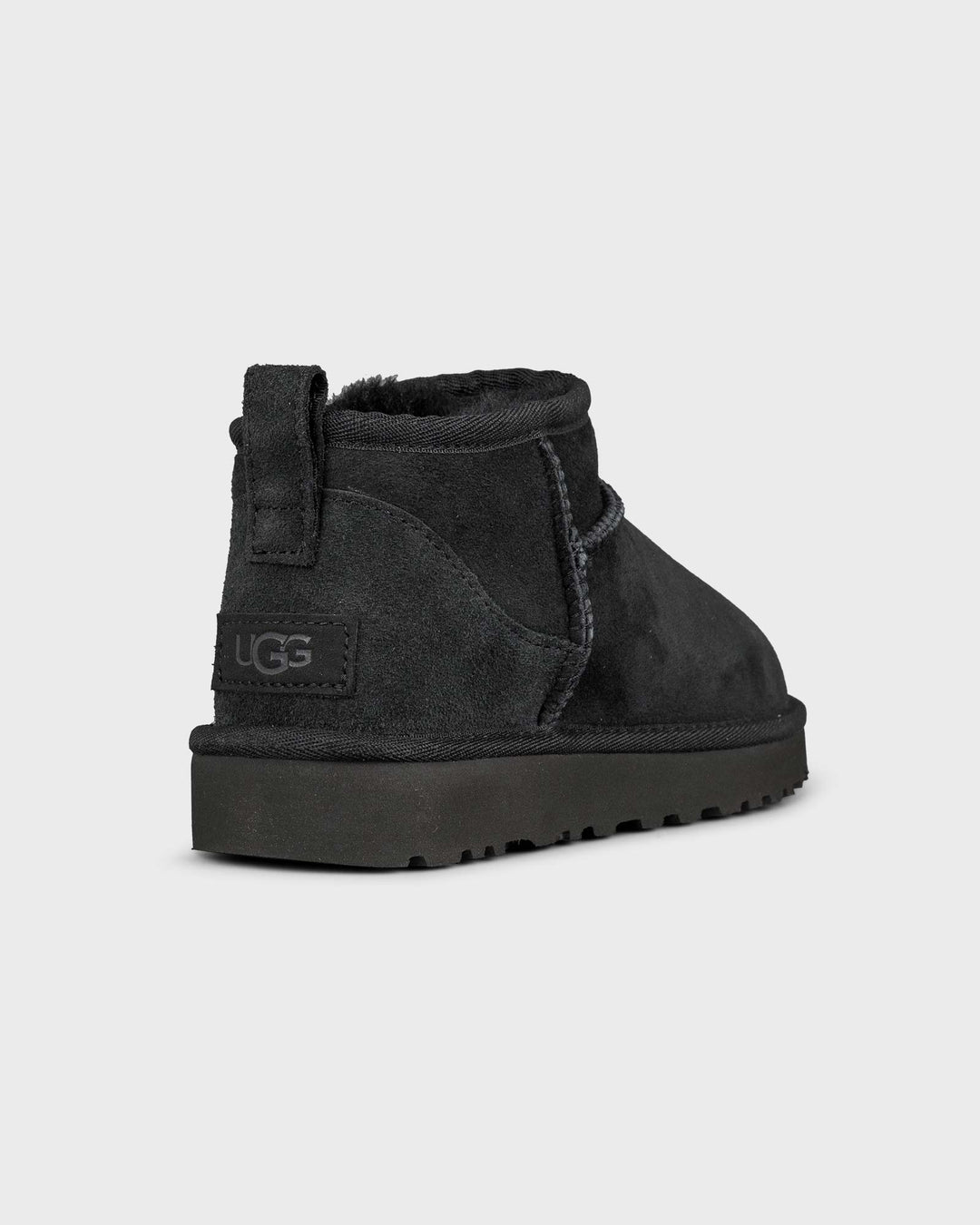 Black classic uggs online