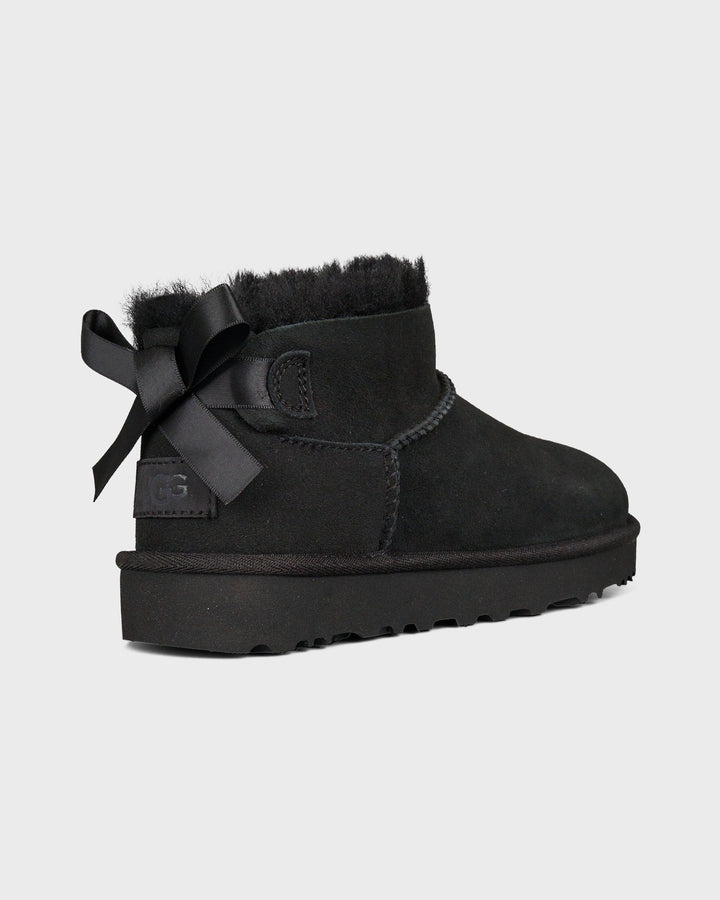 Ugg Schuhe Ultra Mini Bailey Bow Black – Bild 5