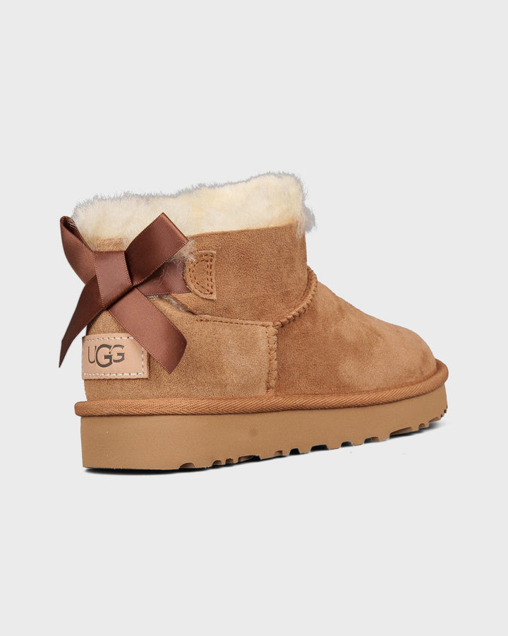 Ugg Schuhe Ultra Mini Bailey Bow Chestnut – Bild 5